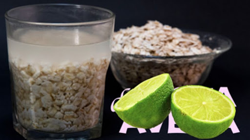 Agua de avena con limon